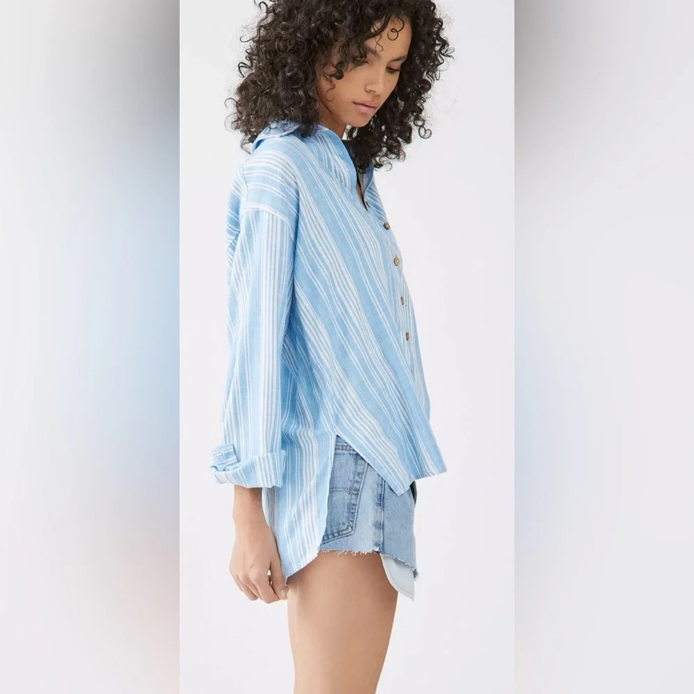 Billabong | In The Tide Oversized Button-Down Shirt Size Large - Picture 2 of 11